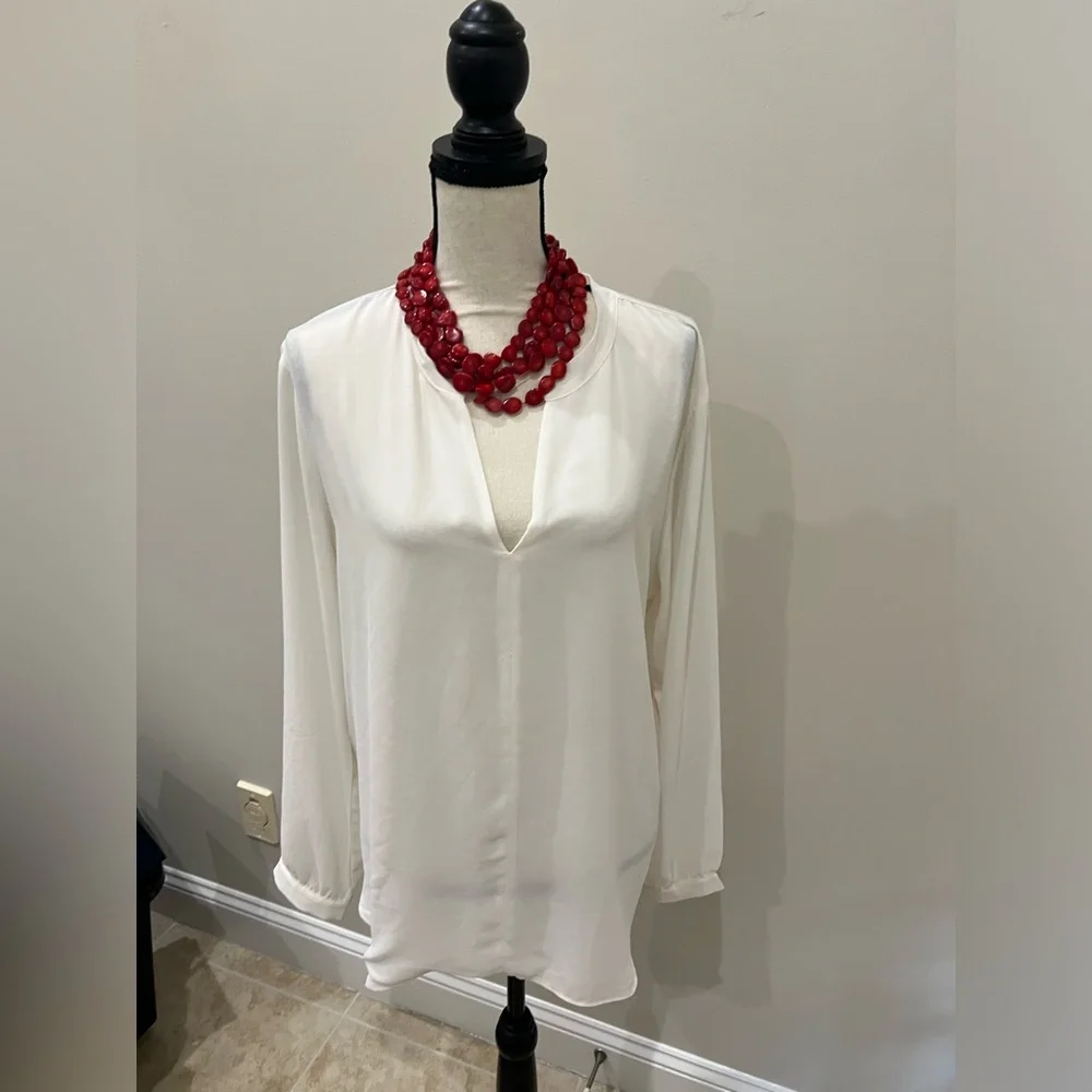 Ann Taylor Cream Blouse-Size XL - Picture 3 of 12